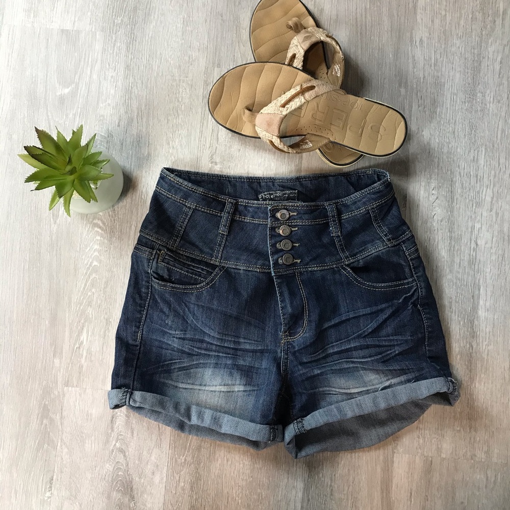 CiCi High Rise Shorts